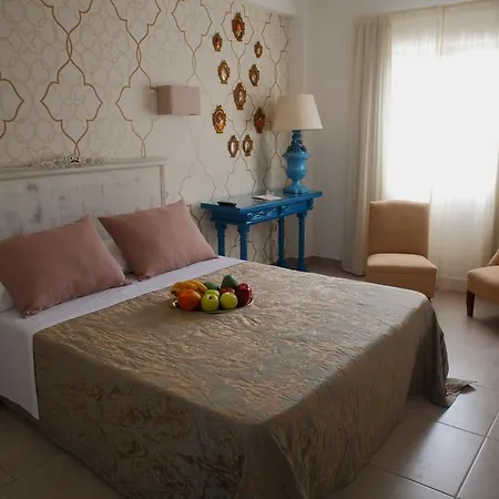 Rosa Mari بيت ضيافة 2*